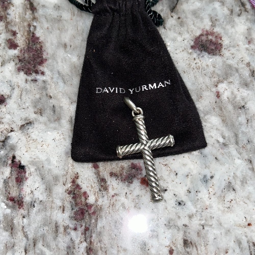 david yurman Cable Cross Pendant in Silver, 35mm